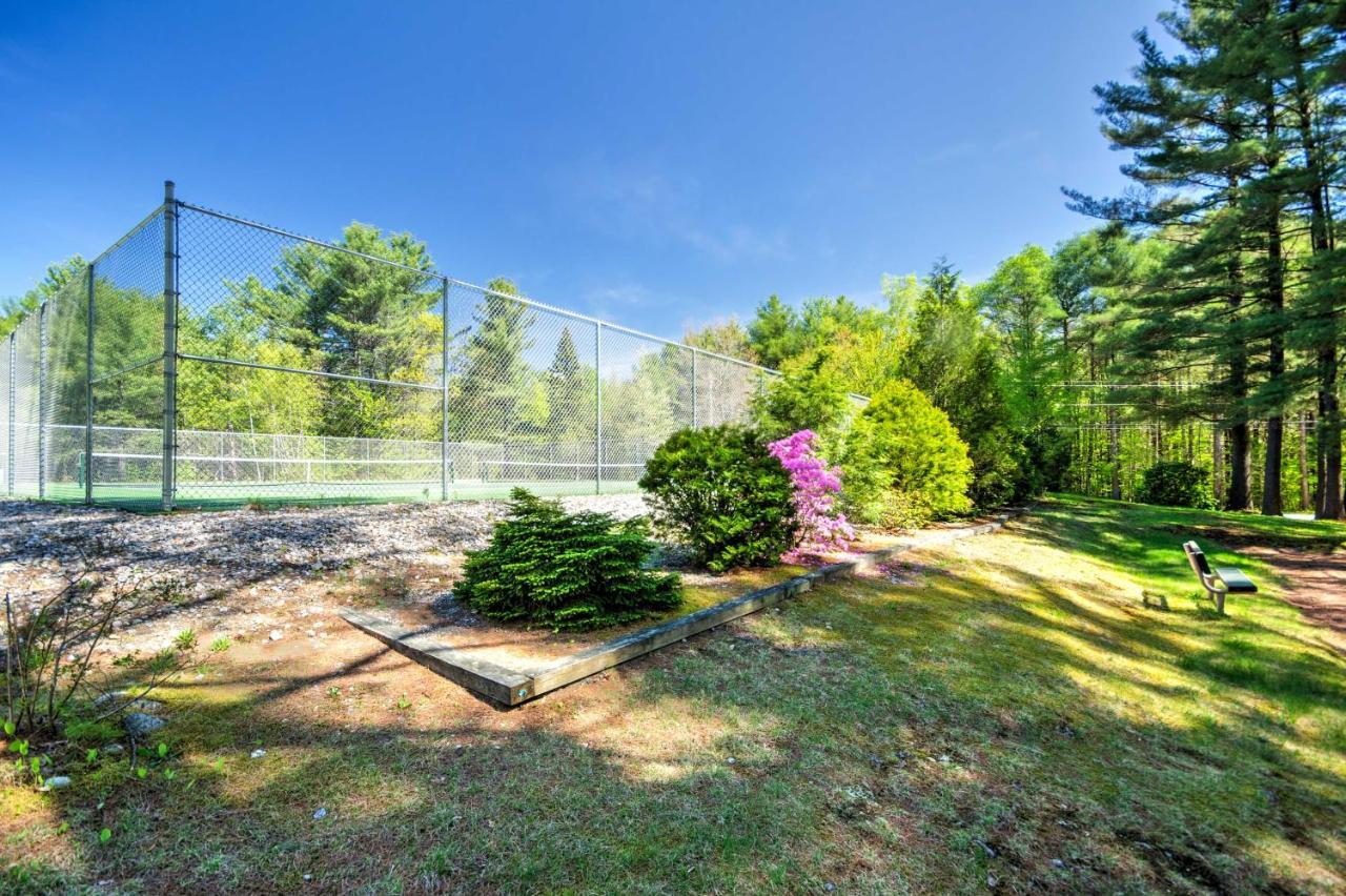 Breathtaking Newbury Cottage With Deck On Chalk Pond Exterior photo